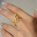 #14 Knot gold ring